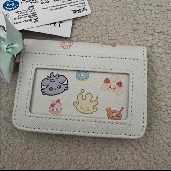 BNWT Japan Pokémon Pikachu Pichu Scorbunny Piplup wristlet Card wallet w reel - Picture 4 of 9